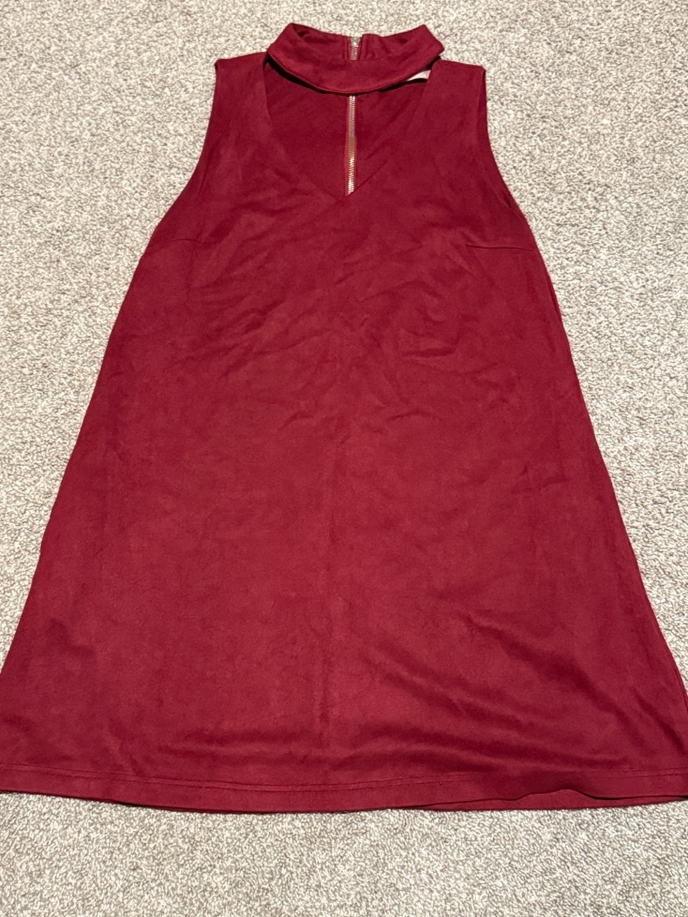 Sleeveless Mock Neck Midi Dress in Wine
